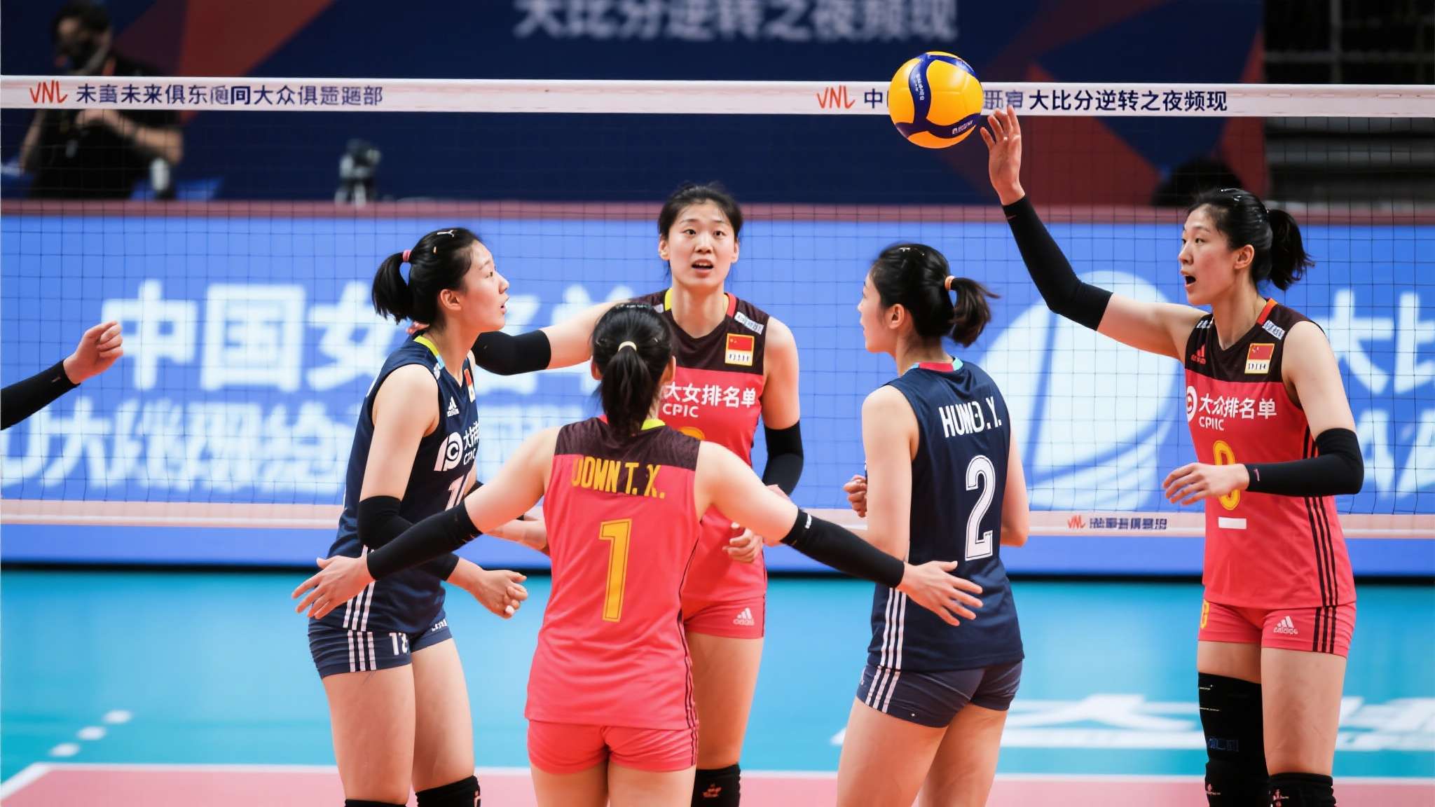 北京女排主力攻手“永不言败的大王”王云蕗：重返中国女排，仍是我的热望